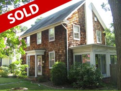 Homes in Larchmont